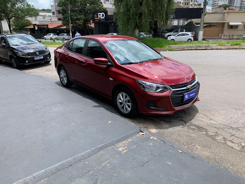 Chevrolet Onix plus 1.0 Lt 2 4P