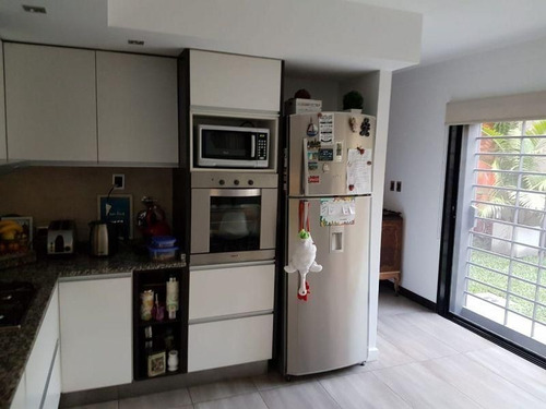 Casa En Venta En Quilmes