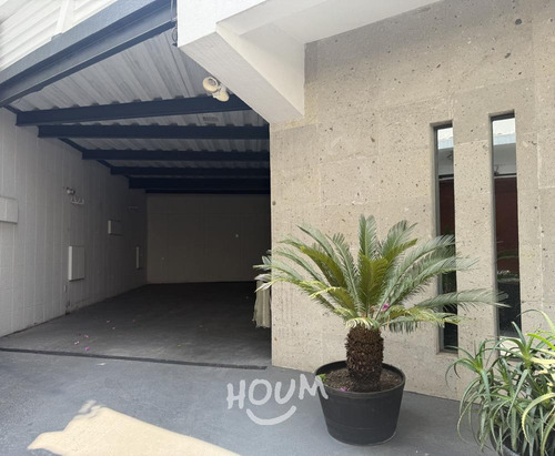 Casa En Lomas De Chapultepec, Miguel Hidalgo Con 3 Recámaras, 370 M², Id: 152864