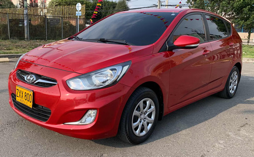 Hyundai Accent 1.6l 5 p