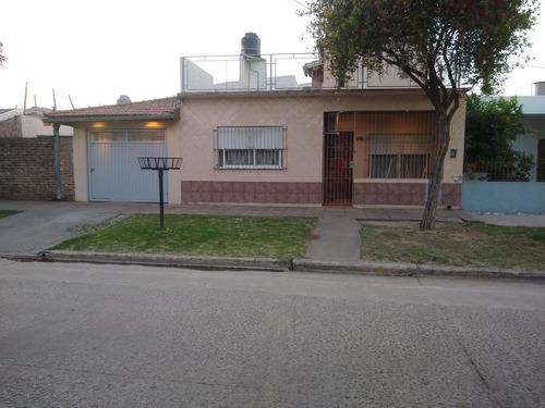 Dúplex En Venta - 3 Dormitorios 2 Baños - Cochera - 166mts2 - San Miguel