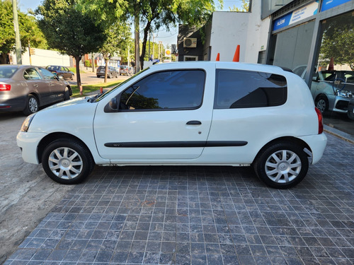 Renault Clio 1.2 Campus Pack I 75cv