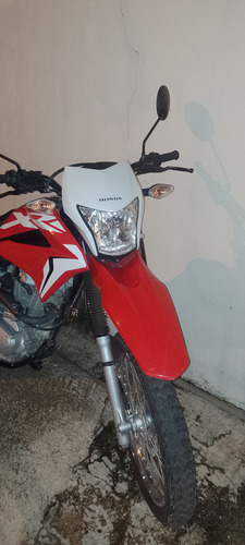 Moto Honda Xr 150 Modelo 2021. 10500 Km Papeles Al Dia. 08 F