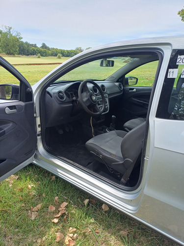 Volkswagen Saveiro 1.6 Ce 101cv Pack Electr.