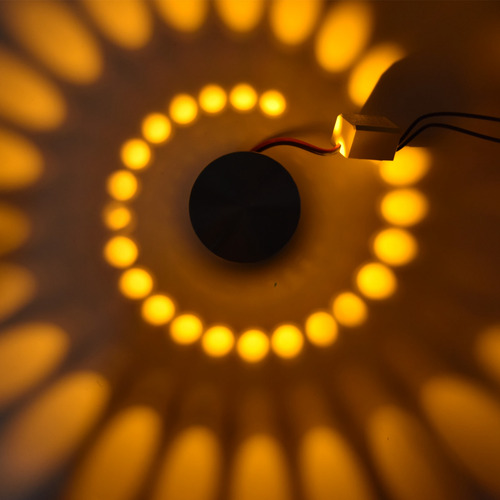 Lámpara De Pared Led Con Orificio En Espiral, Aluminio, Corr