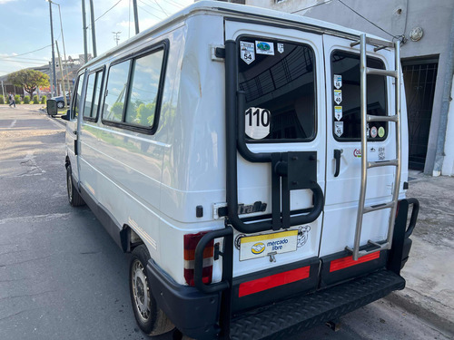 Renault Trafic Larga Furgon Diesel Titular 2003 Motor Nuevo
