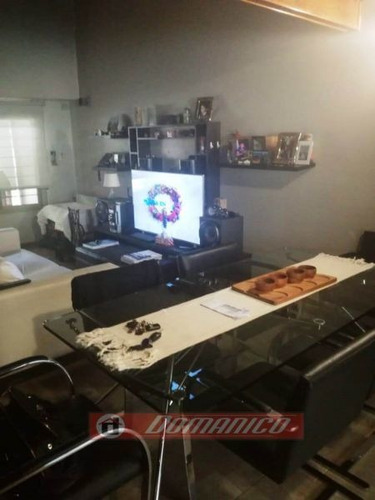 Imagen 5 de 16 de Casa En Venta En Castelar