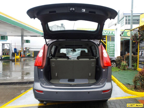Imagen 11 de 22 de Mazda 5 2.0 At