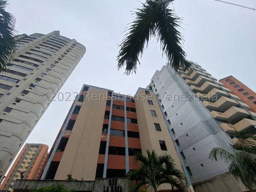  Apartamento En Excelente Zona, Con Doble Anillo De Seguridad, Clima De Montaña