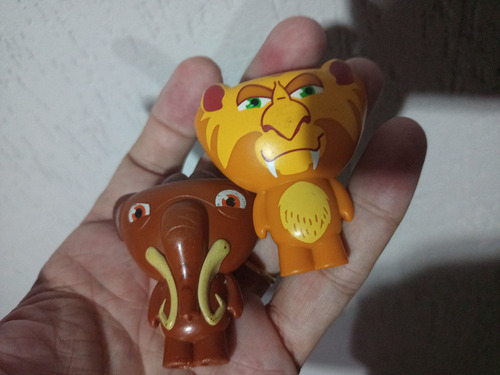 4 Bonecos Miniaturas Era Do Gelo Usados Na Condição (Usado)