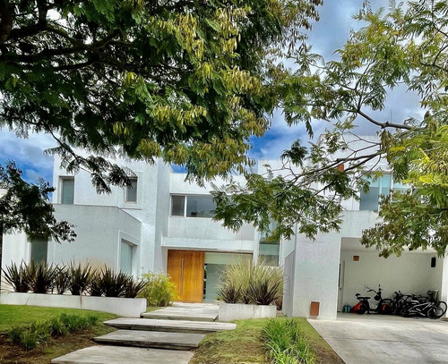 Imagen 17 de 18 de Casa En Venta En El Gof - Nordelta, Tigre, G.b.a. Zona Norte