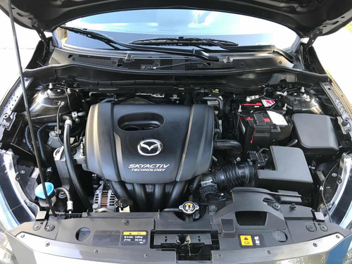 Mazda 2 Sport