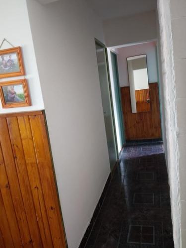 Departamento En Venta - 3 Dormitorios 1 Baño - Cochera - 67mts2 - Merlo