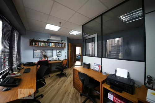 Apartamento Ponto Comercial Para Alugar Com 118m², 2 Quartos E 2 Vagas
