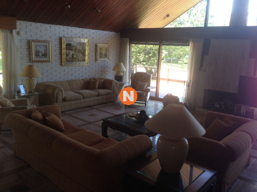 Hermosa Casa - Ref: 208783