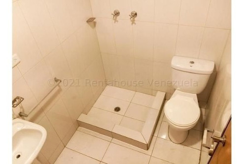 Imagen 11 de 14 de Oficina En Alquiler La Florida 22-19254 Renta House Los Samanes