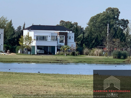 Imagen 1 de 23 de Propiedad De Categoria Con Vista Al Lago Barrio Privado Terralagos Canning