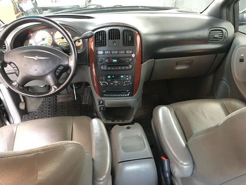 Chrysler Grand Caravan 3.3 Le At Limited
