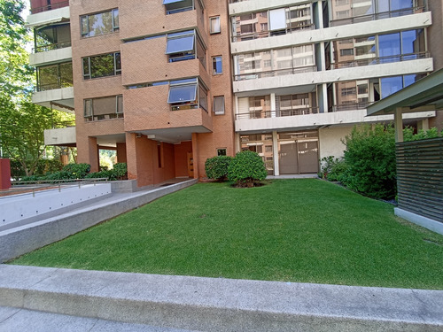 Exclusivo Condominio A Pasos Mall Parque Arauco