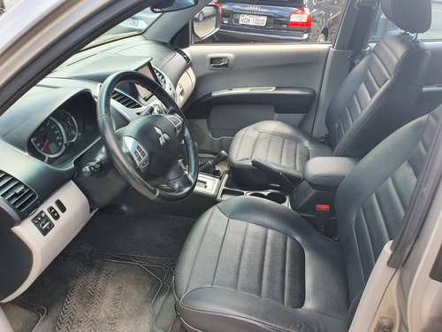 L200 Triton Outdoor 3.2 Hpe 4x4 Cd 2017 Diesel Automatica