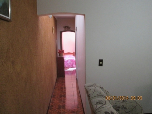 Imagem 8 de 15 de Casa Com 250m² De Terreno.com Edícula No Retiro. - 250238c