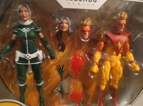 Figuras De Acción Rogue And Pyro Marvel Legends (Usado)