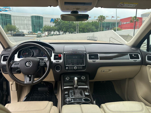 Volkswagen Touareg 3.0 V6 Tdi At