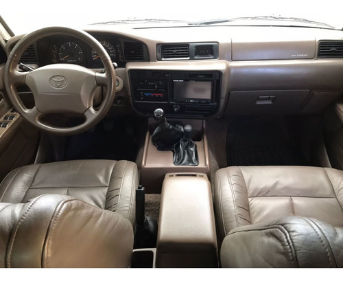 Imagen 7 de 11 de Toyota Autana Lx Suv
