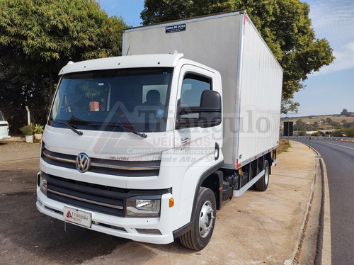 Vw 11180 Delivery Prime 2022 Com Bau De 4,80 Mtrs Isolado