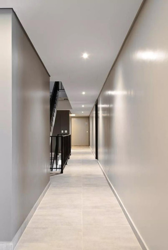 Departamento En Venta En Complejo 3300 Cabral Canning