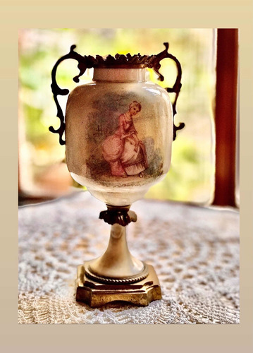 Imagen 1 de 10 de Antigua Pequeña Ánfora De Porcelana Francesa Sevres