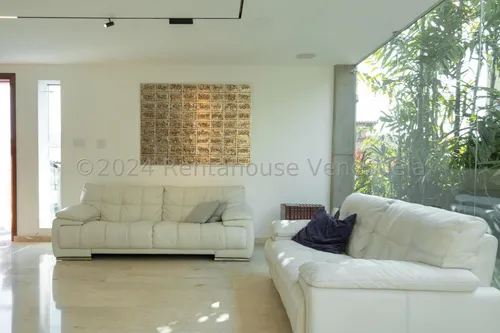 Casa En Venta En Los Naranjos