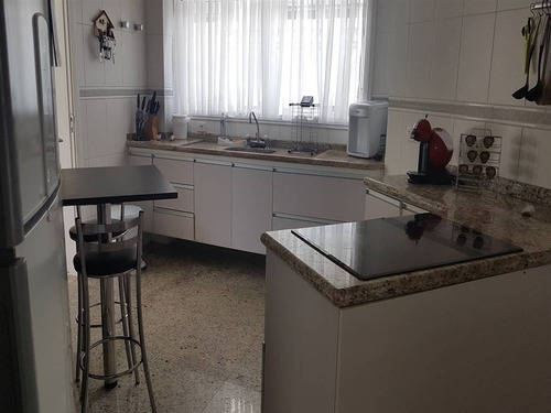 Imagem 21 de 30 de Imperdível Sobrado Com 3 Dorms Sendo 1 Suite Master, 2 Suítes, 2 Salas, Jardim, Sauna, 4 Vagas De Garagem, Piscina Com Cascata, Agende Sua Visita Correndo. - Hm3354