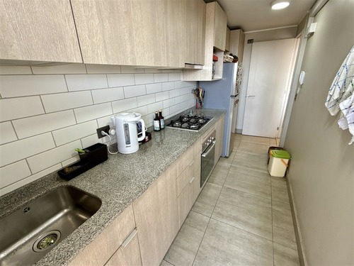 Departamento En Venta De 2 Dorm. En La Florida