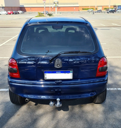 Imagem 10 de 11 de Chevrolter Corsa 1.6 8v Gl 2 Portas Completo