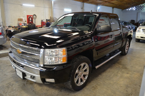 Imagen 3 de 14 de Chevrolet Cheyenne Z-71 4x4 2013