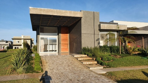 Imagem 2 de 29 de Casa À Venda Em Capão Da Canoa - Ca01135 - 68111258
