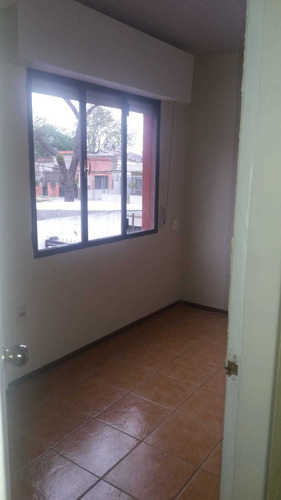 Imagen 11 de 12 de Alquilo Casa 2 Dormitorios En Sayago.. Reservada.