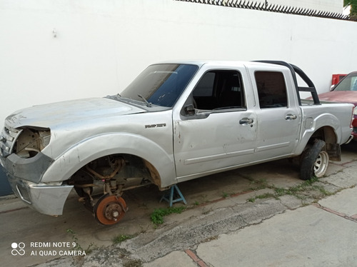 Imagen 2 de 2 de Ranger Xlt 4x2 2011