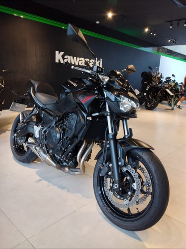 Kawasaki Z650 Preta 0km Modelo 2021 - 3