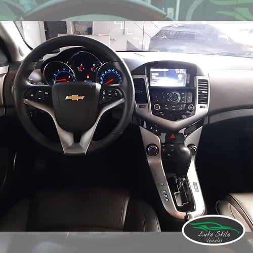 Imagem 7 de 10 de Chevrolet Cruze