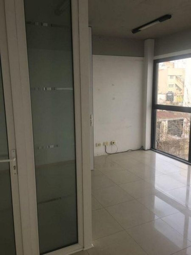 Imagen 5 de 10 de Oficina En Alquiler En Ramos Mejía
