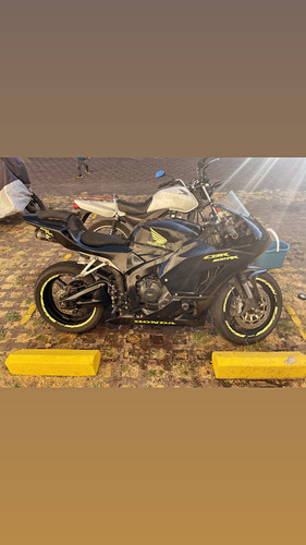 Honda Cbr 600rr Título Y Pedimento