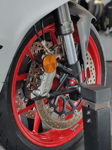 Imagen 19 de 25 de Ducati Panigale V2 White Entrega Inmediata! M