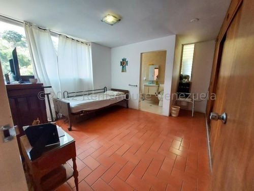 Imagen 13 de 15 de Livy Ramirez Vende Apartamento En Colinas De Los Ruíces Mls #22-16881