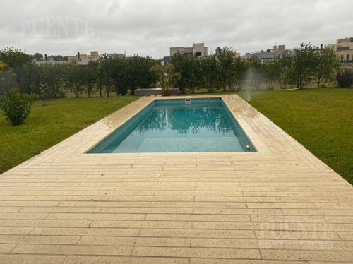 Imagen 18 de 30 de Casa - Santa Juana - Canning - Esteban Echeverria - Venta - Alquiler Temporal