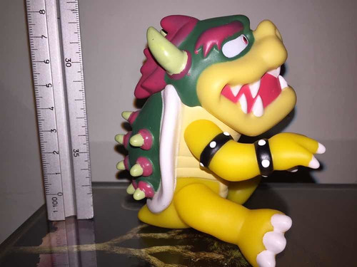 Bowser / Mario Bros / Figura A (Usado)
