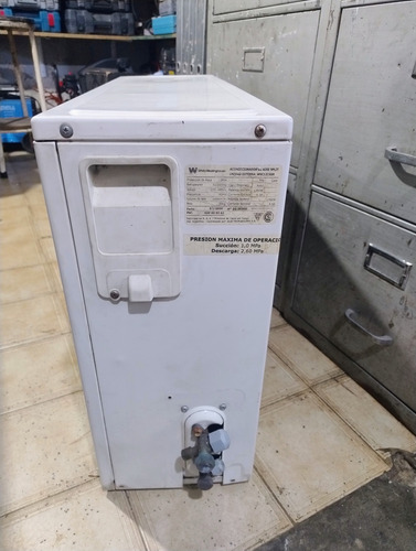 Aire White-westinghouse 3000 Frig. Frío Solo C/2mt De Caño Beige (Usado)