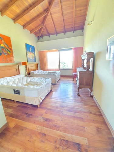 Imagen 15 de 30 de Casa De 4 Dormitorios - Campo - Casco - Casa De Huéspedes - Casa De Caseros - Pileta - Ramallo