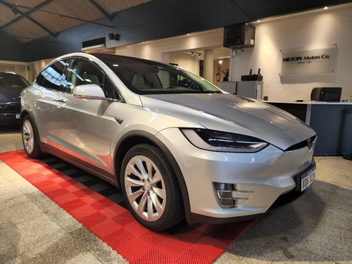Imagen 5 de 10 de Tesla Model X Hilton Motors Co